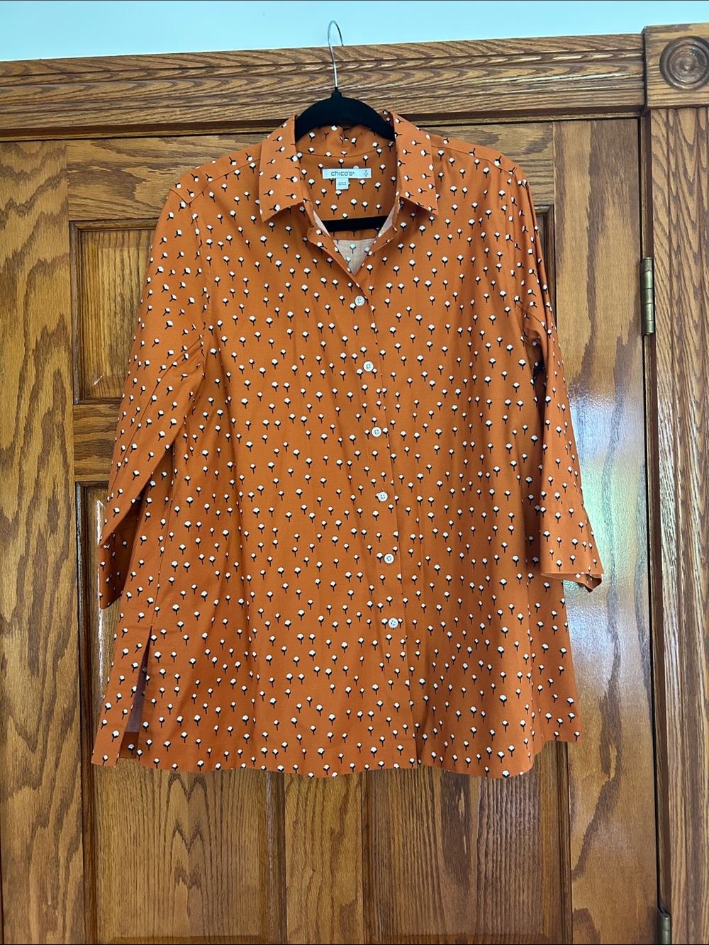 NWT Chico's Rust Orange Printed Button-Down No Iron Tunic/Shirt, Size 2